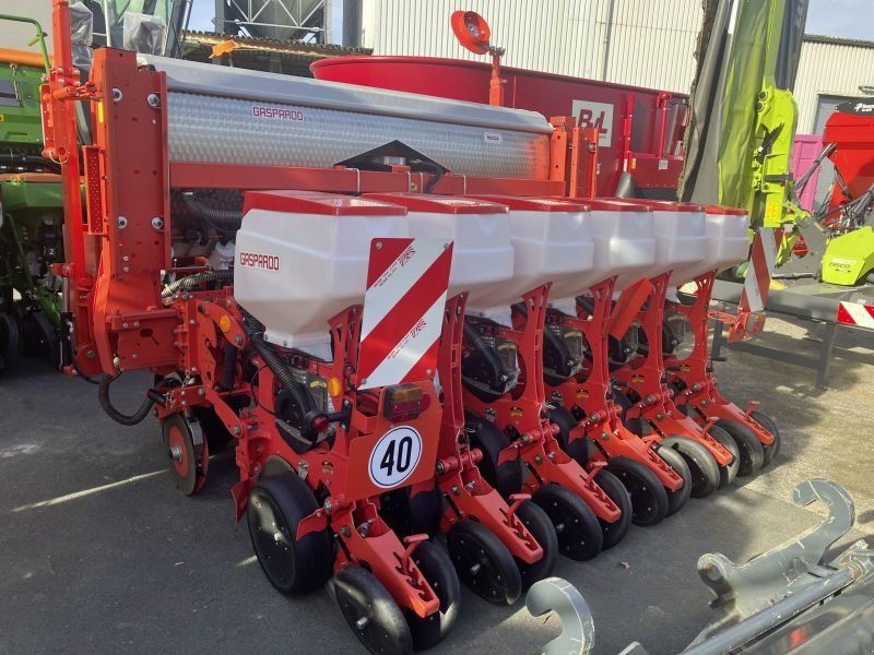 Maschio MAGA R6 ROWS MIT DÜNGERSTREUER