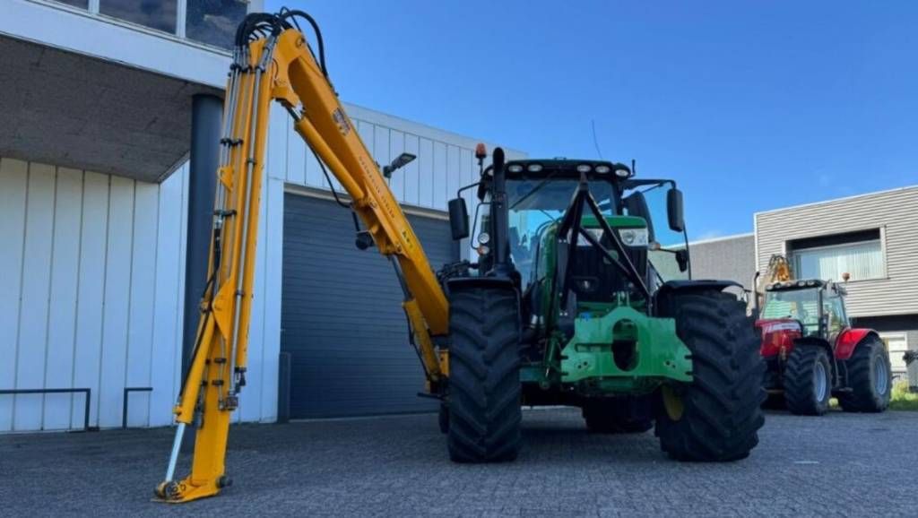 John Deere 6r.230 + Herder MBK512LSH maaiarm 6 R