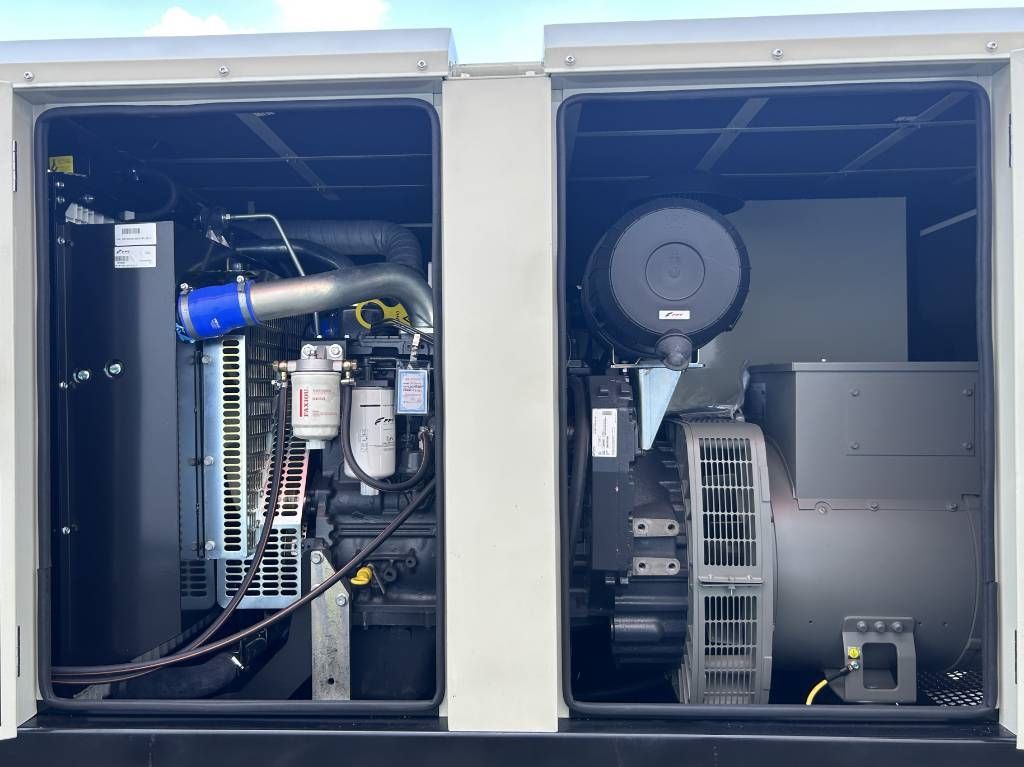 Iveco NEF45TM3 - 132 kVA Generator - DPX-19792