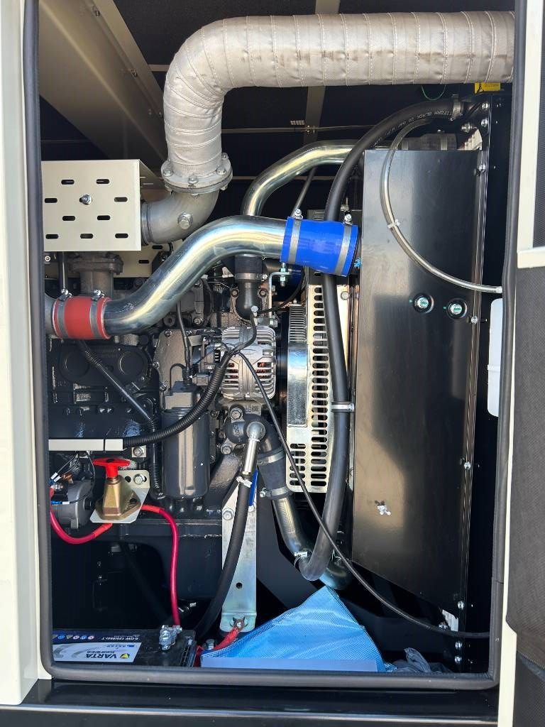 Iveco NEF45TM3 - 132 kVA Generator - DPX-19792