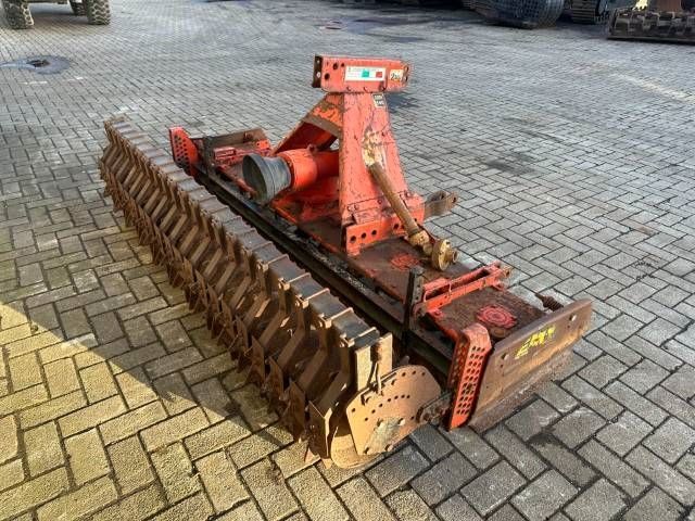 Frees EMT 2.60 Breedte