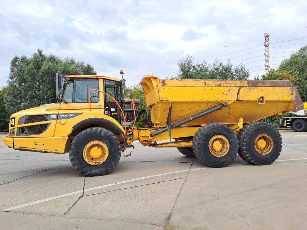 Volvo A30G(2pieces available)