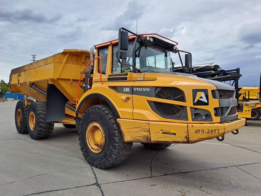 Volvo A30G(2pieces available)