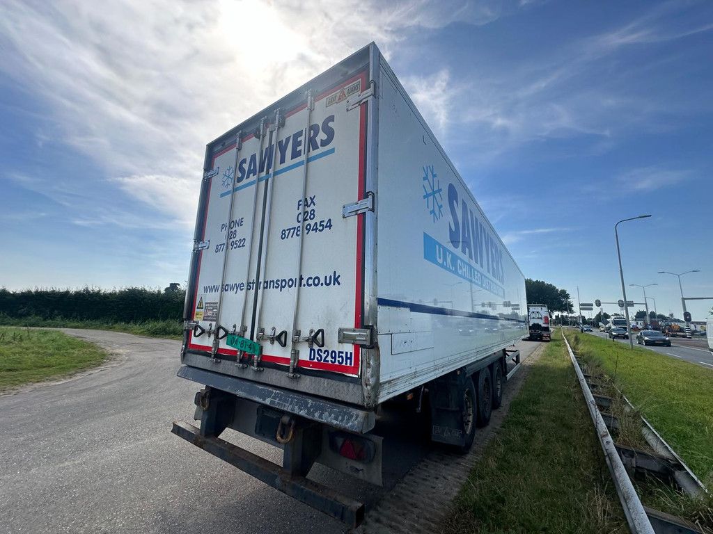 Gray and Adams Meat Hook Thermo King SLXE 400