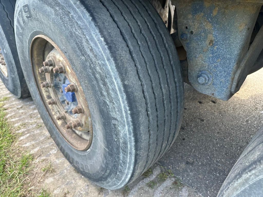 Gray and Adams Meat Hook Thermo King SLXE 400