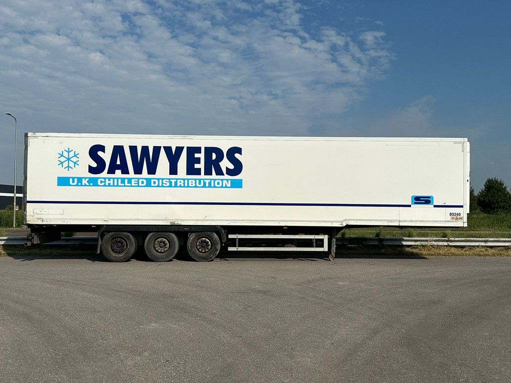 Gray and Adams Meat Hook Thermo King SLXE 400