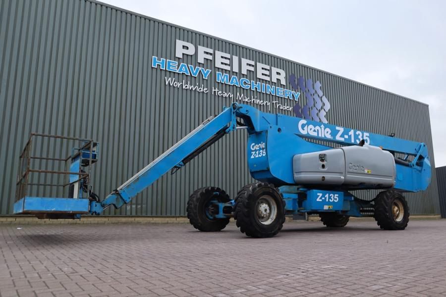 Genie Z135/70 Diesel, 4x4x4 Drive, 43m Lifting Height, 2