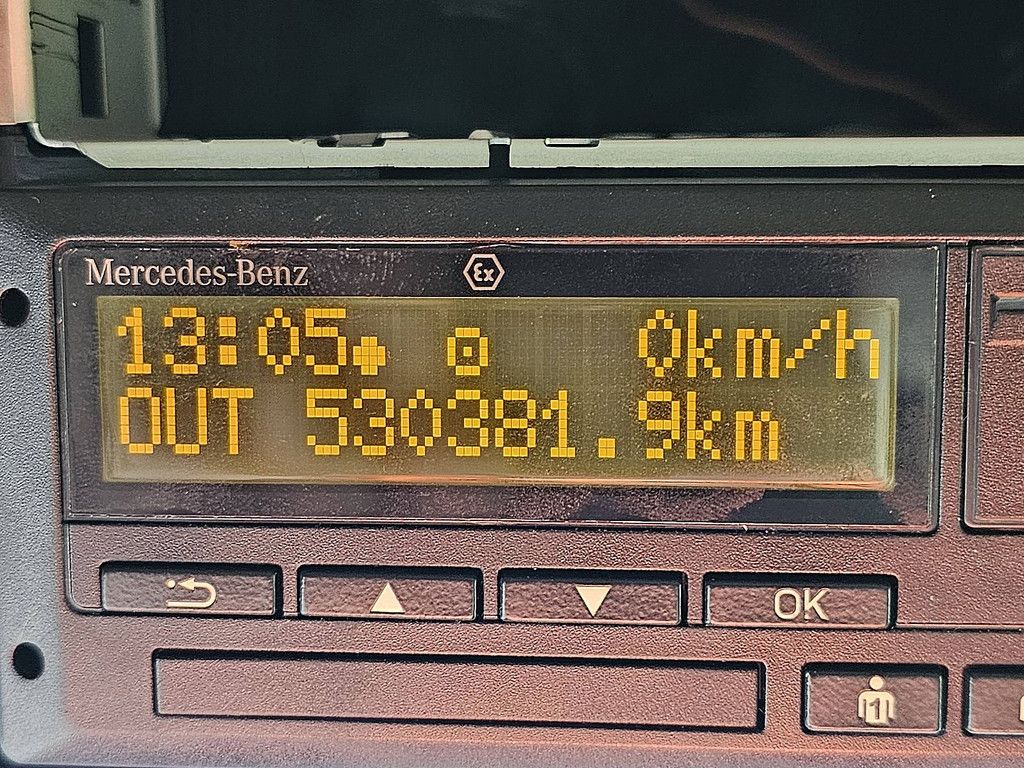 MERCEDES-BENZ ACTROS 2663