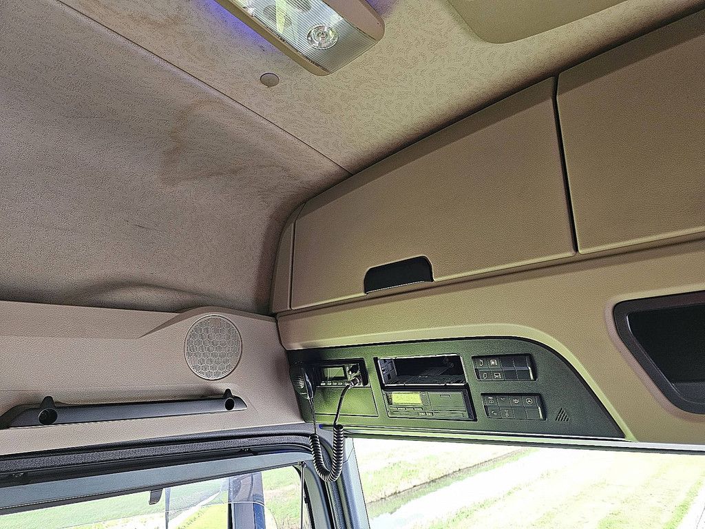 MERCEDES-BENZ ACTROS 2663