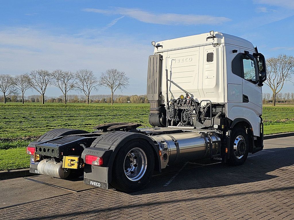 IVECO S-WAY AS440S46 lng gas
