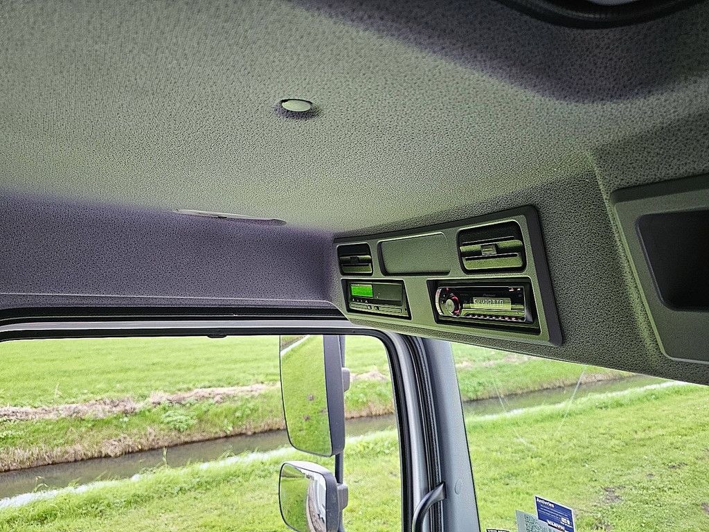 MERCEDES-BENZ ATEGO 818