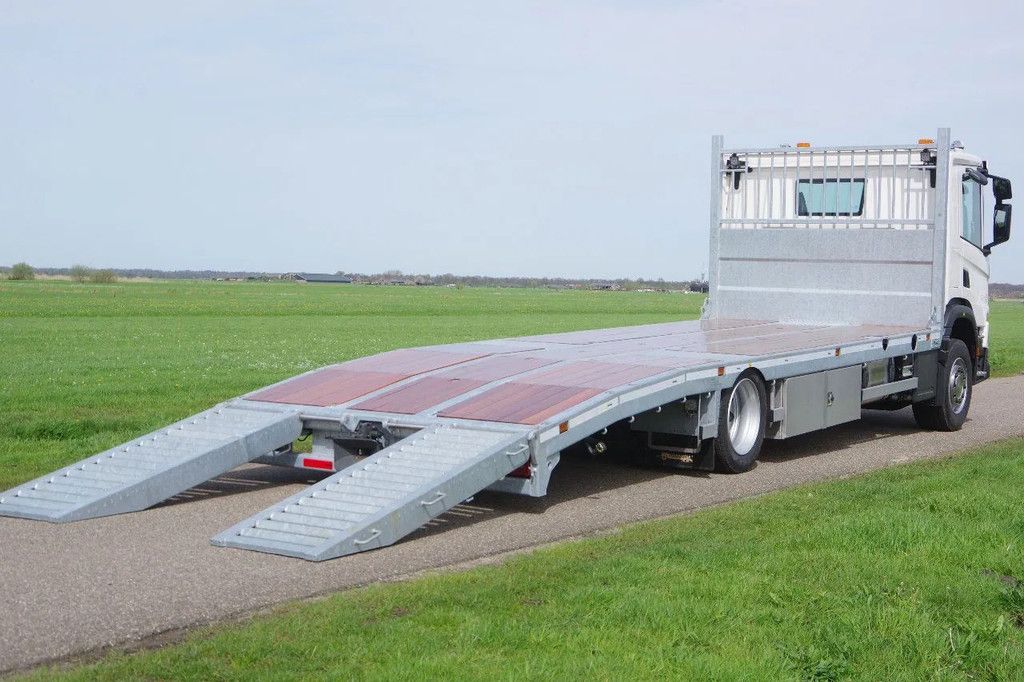 Scania P280 21,5-tons oprijwagen 21-77 Veldhuizen