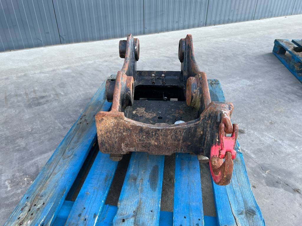 OilQuick OQ65 - 311F / 313F / 315F