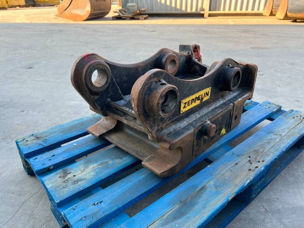 OilQuick OQ65 - 311F / 313F / 315F