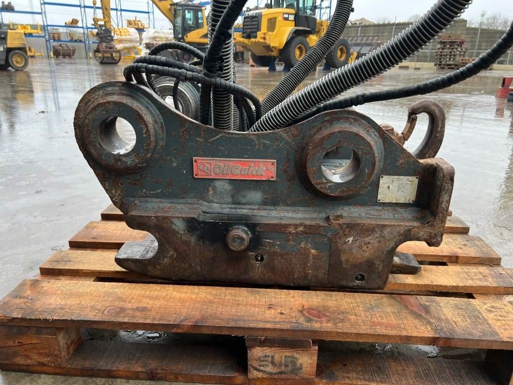 OilQuick OQ70/55 - 323D