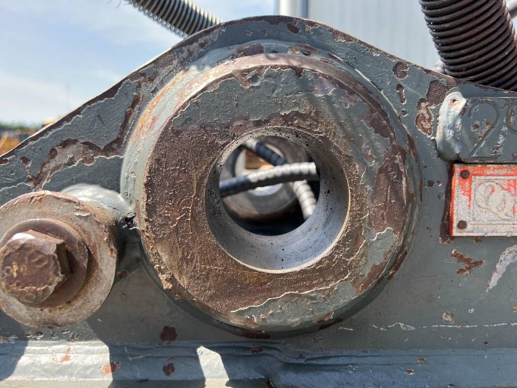 OilQuick OQ70/55 - 323E