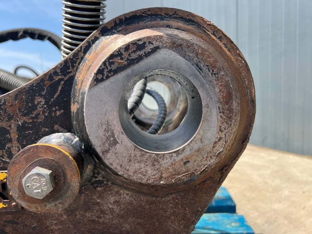 OilQuick OQ70/55 - 323E