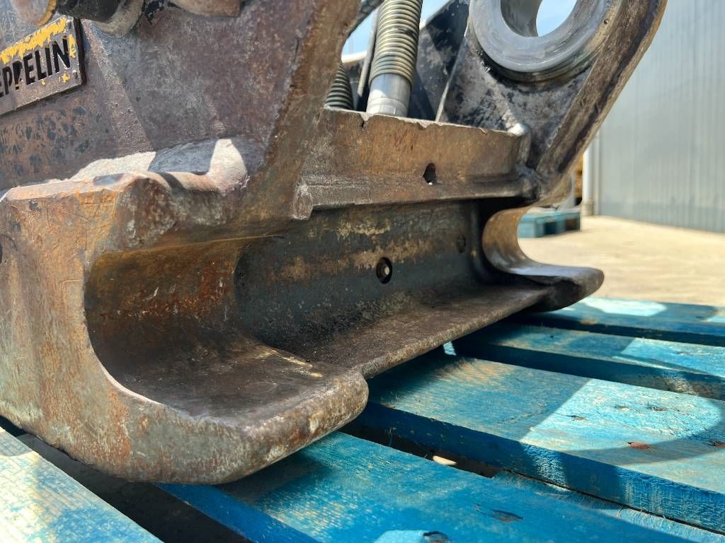 OilQuick OQ70/55 - 323E