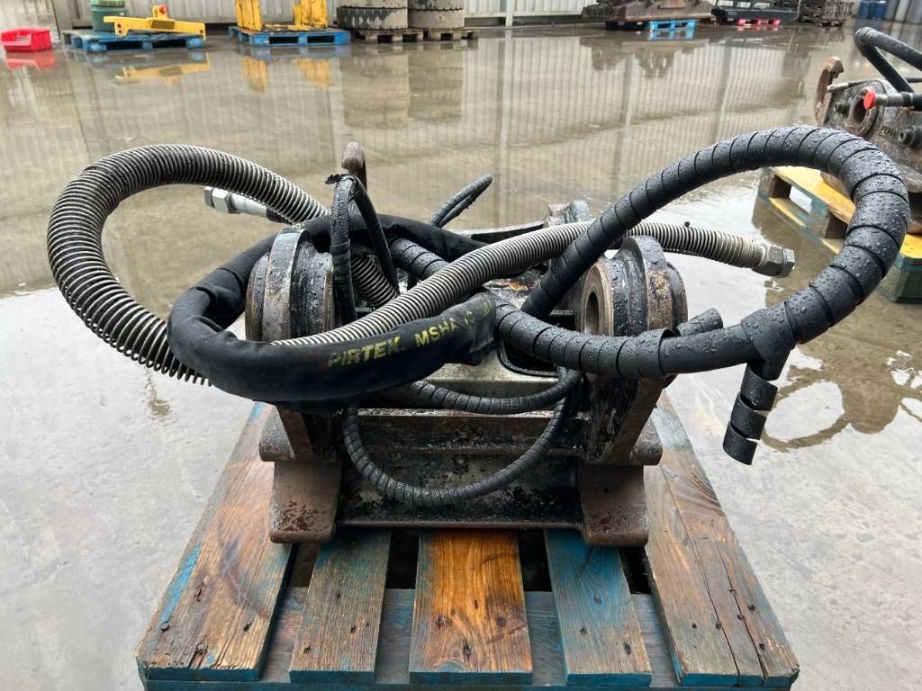 OilQuick OQ70/55 - M322D