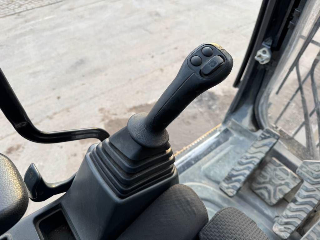 CAT 336D UHD - 21m Demolition + Normal Arm + Bucket