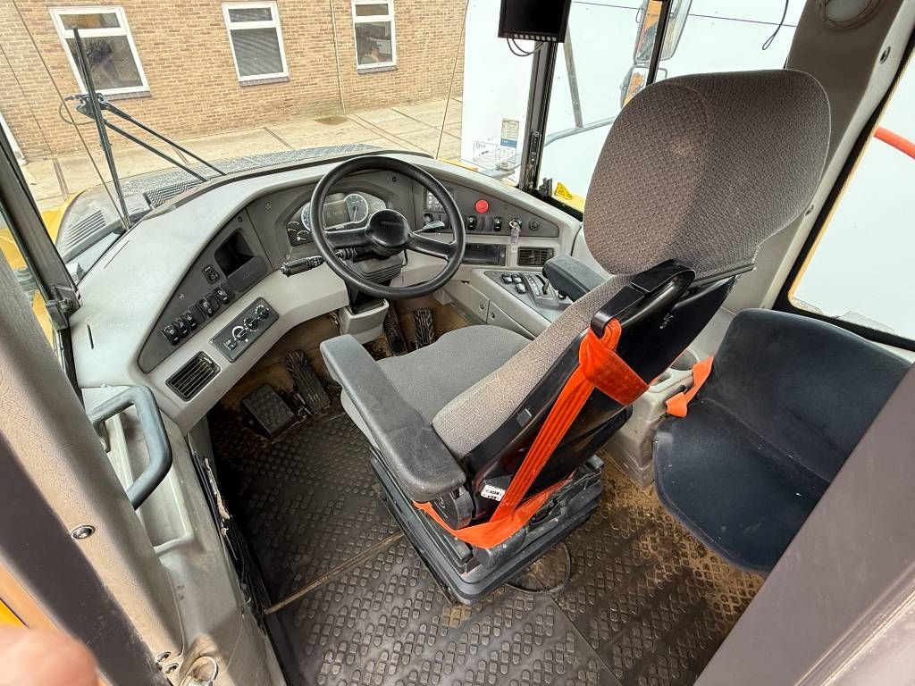 Volvo A40G - Tailgate / Camera / Heated Seat