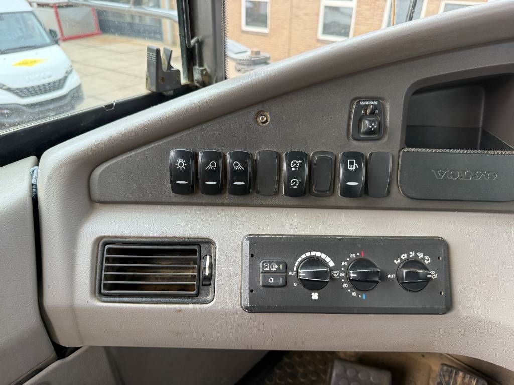 Volvo A40G - Tailgate / Camera / Heated Seat