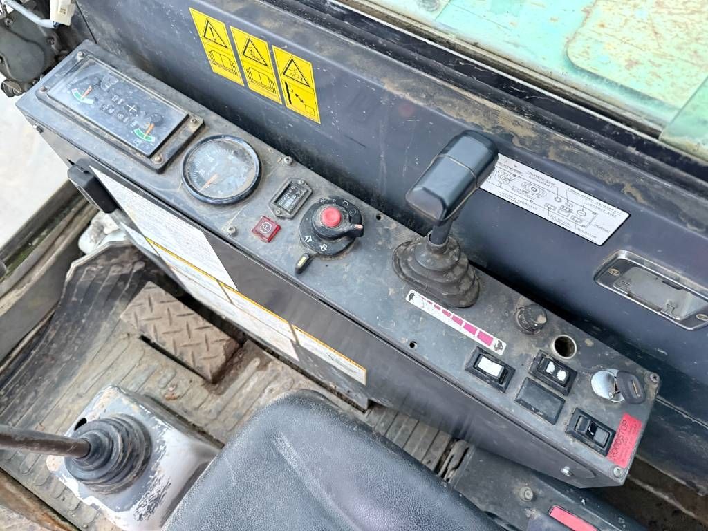 IHI IC 100 - Isuzu Engine / Track Dumper