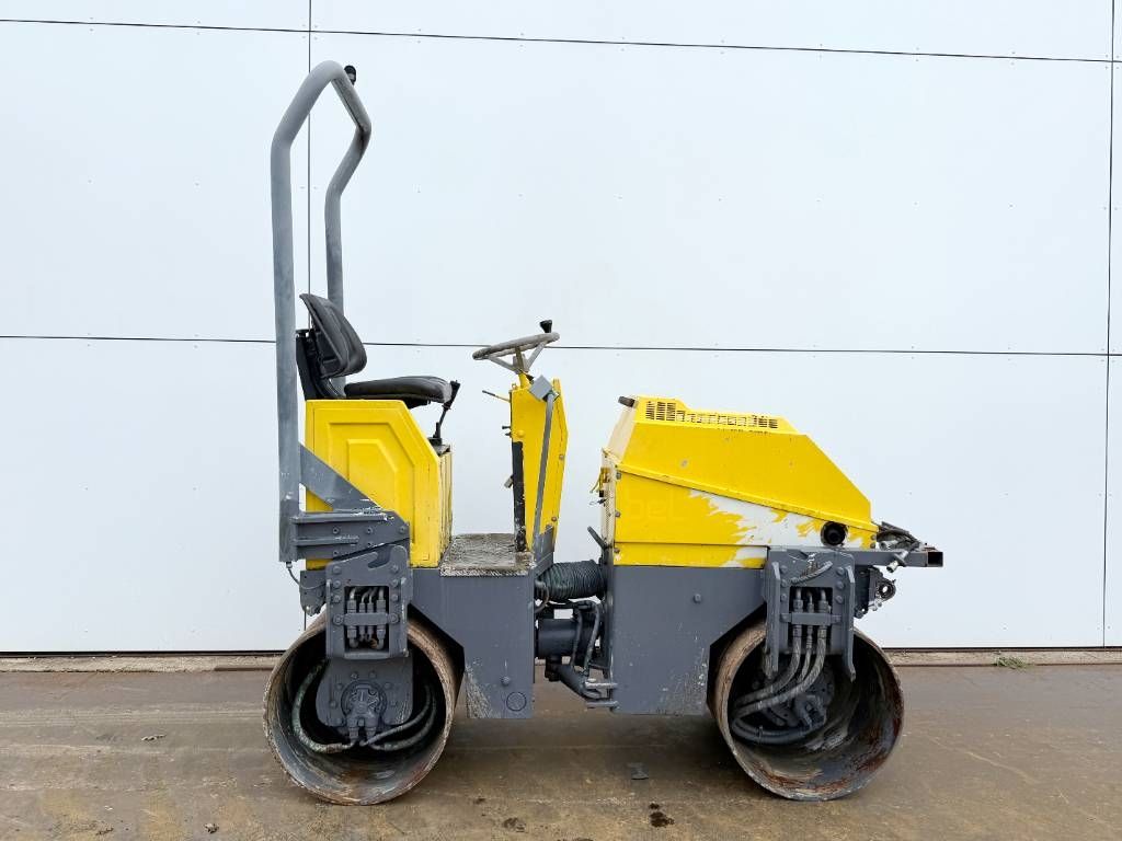 Hamm Vibrating Roller Dutch Machine / Lombardini Engine