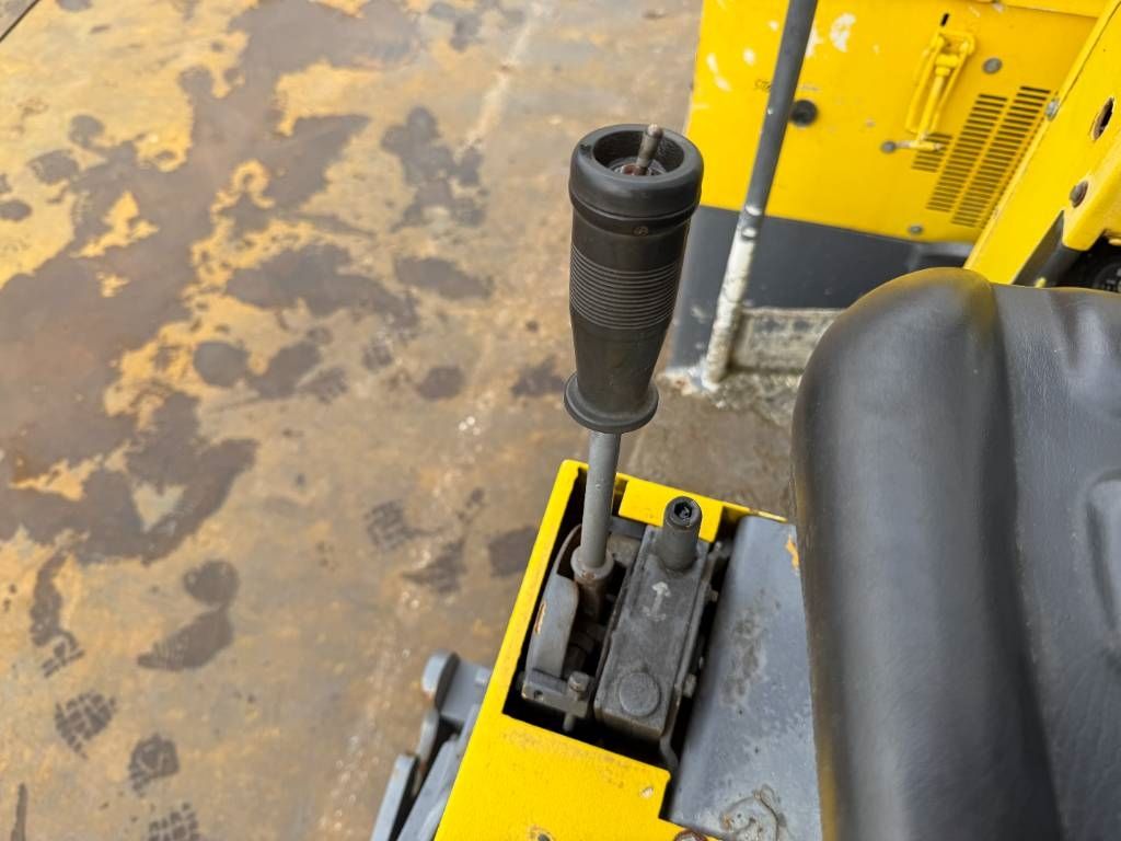 Hamm Vibrating Roller Dutch Machine / Lombardini Engine