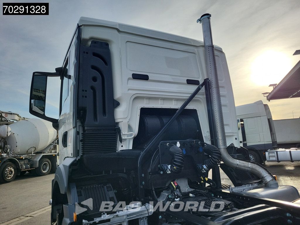 MAN TGS 33.400 6X4 NEW! Full-Steel Big-Axle Drumbrakes LED Euro 2