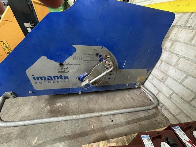 Imants Rotoknife