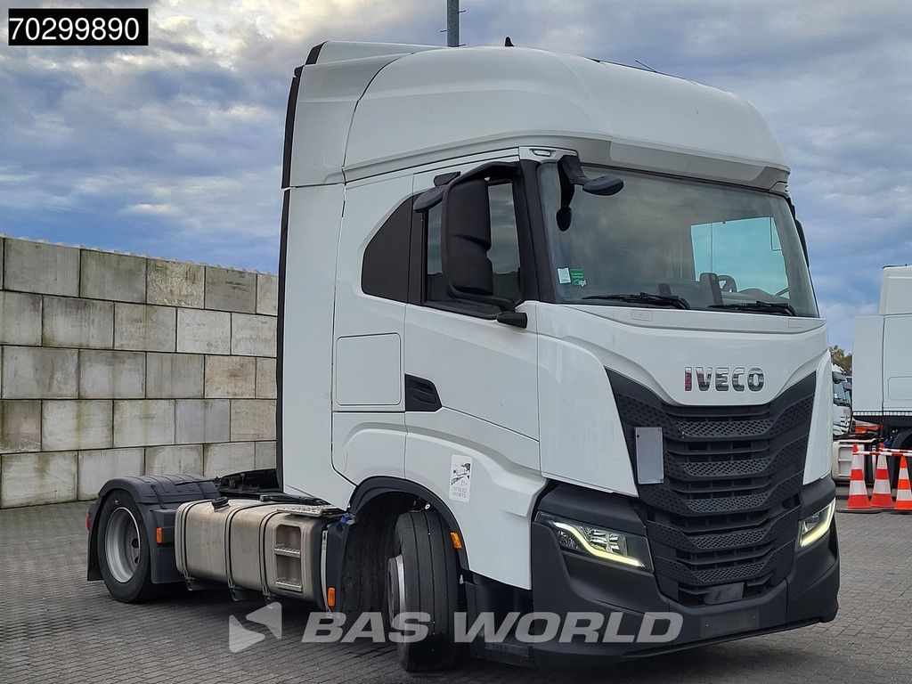 Iveco Stralis 460 4X2 Mega Retarder 2xTanks ACC Euro 6