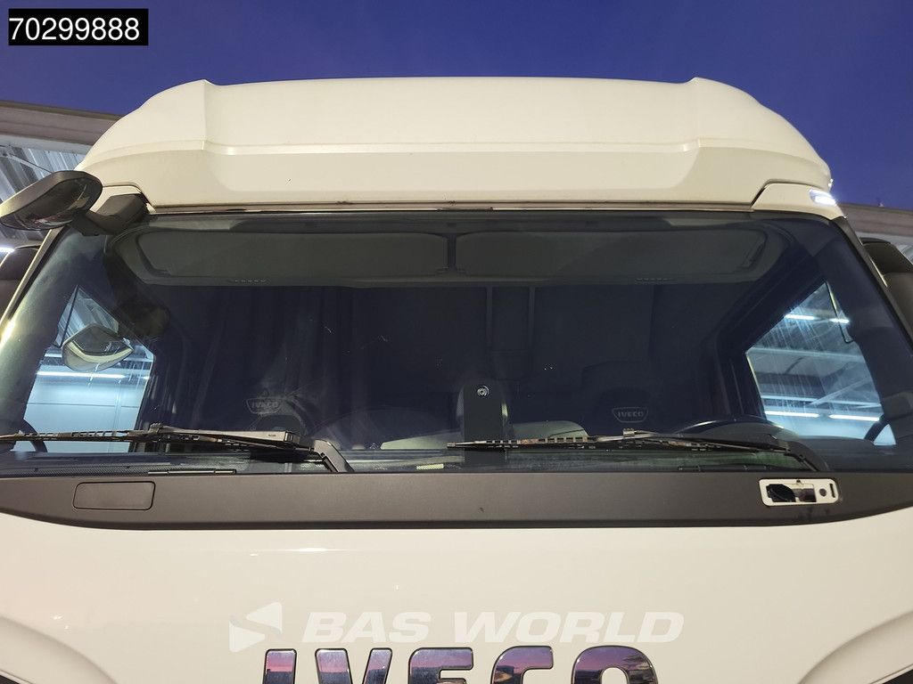 Iveco S-Way 460 4X2 Mega Retarder 2xTanks ACC Euro 6