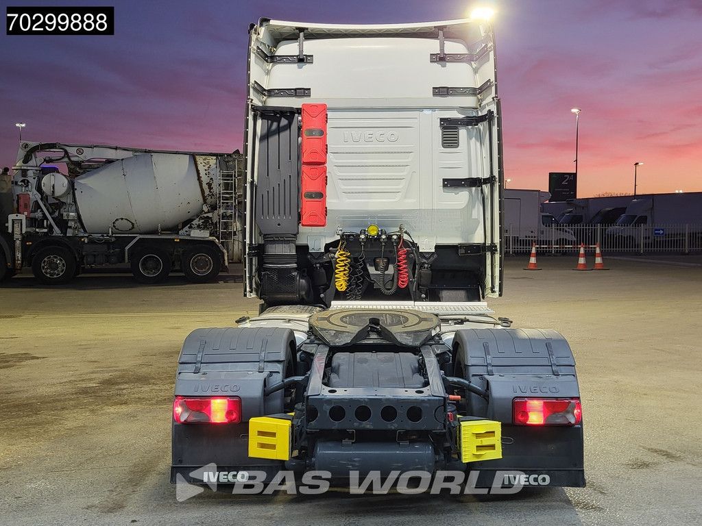 Iveco S-Way 460 4X2 Mega Retarder 2xTanks ACC Euro 6