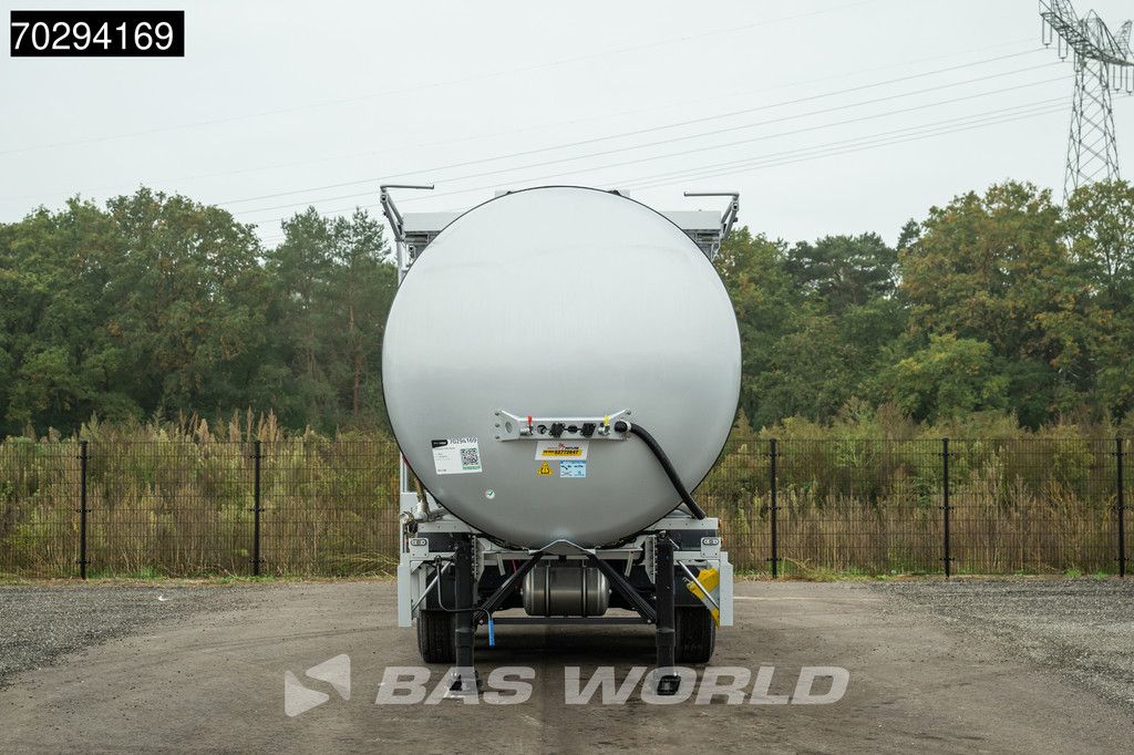 Kässbohrer STS 3 axles NEW! 32.000L Bitumen