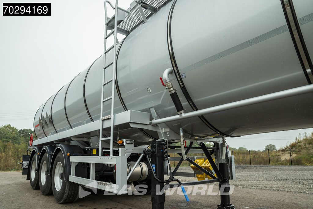 Kässbohrer STS 3 axles NEW! 32.000L Bitumen