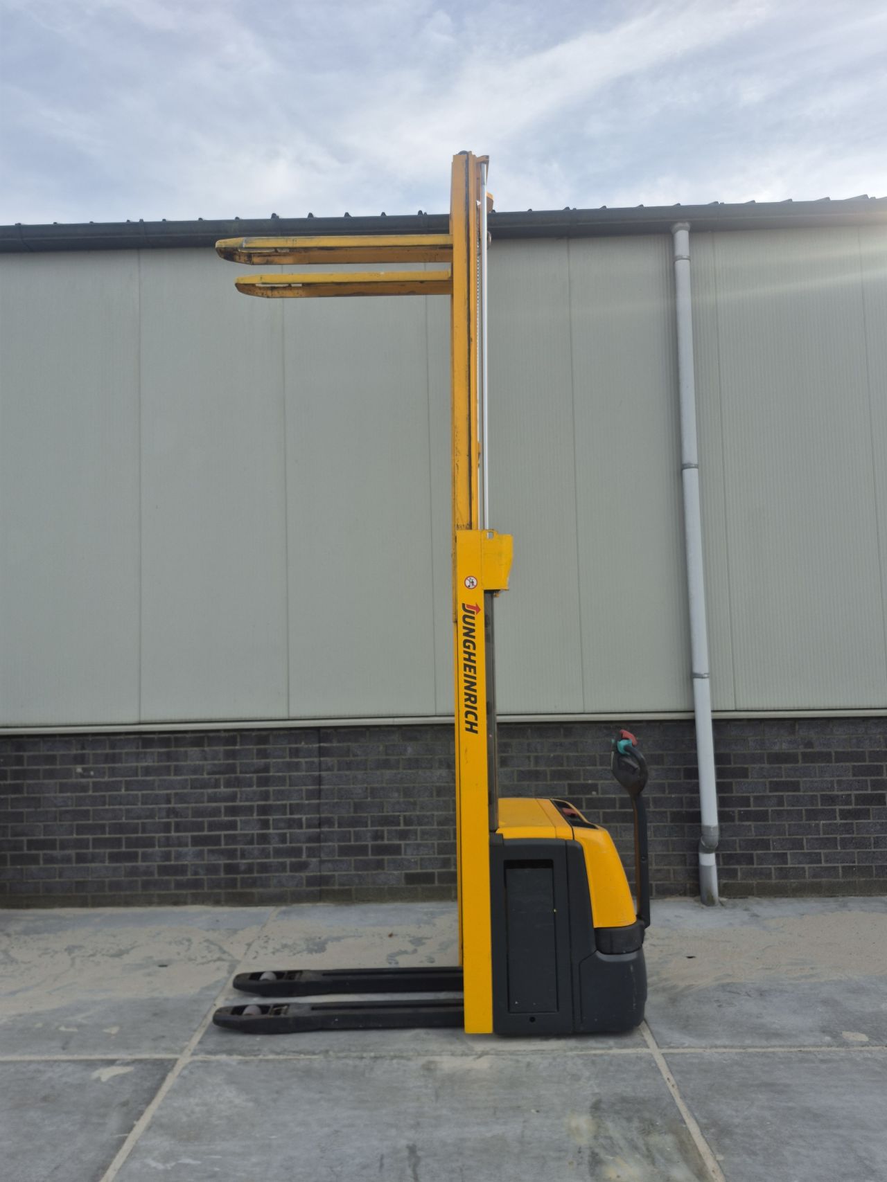 Jungheinrich EJC 214z duplo freelift Initiale heffing 3.700 mm