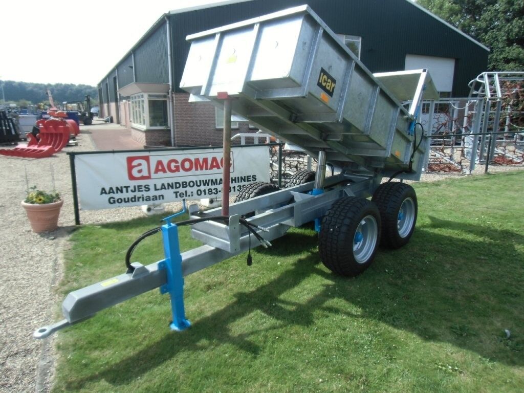 Mini dump trailer