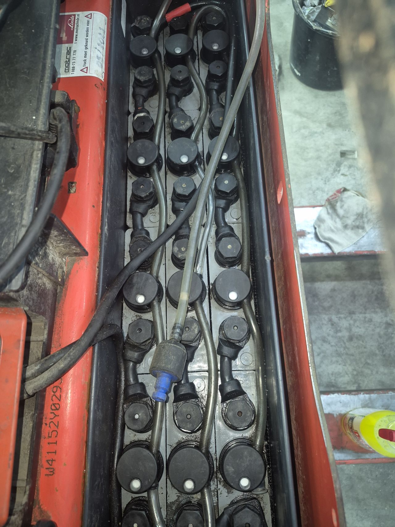 Linde T16 1000 x 680 mm voor blokpallets 1176 uur bj 2021