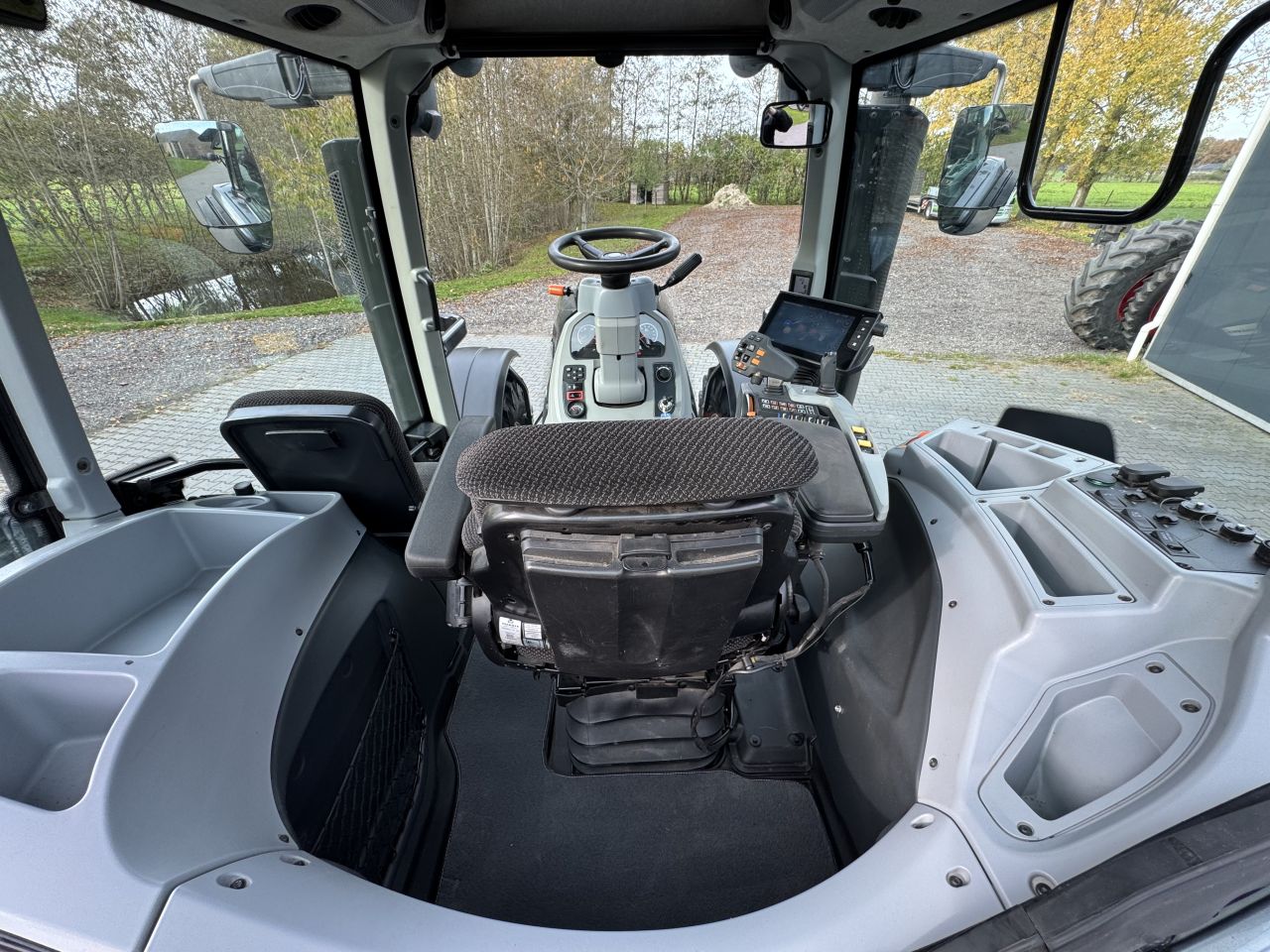 Valtra T174 Direct Smart touch Zeer netjes & compleet uitgevoerd