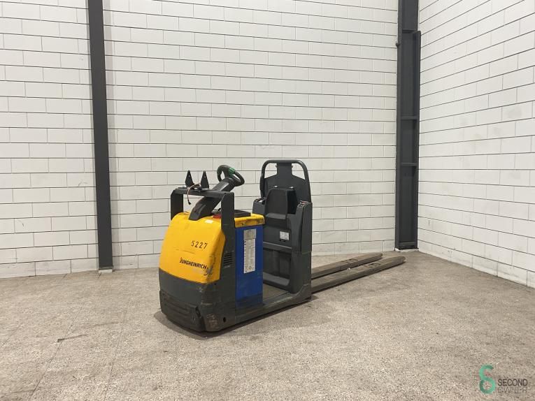 Kommissionierer Elektrisch Jungheinrich ECE 225 XL 2011