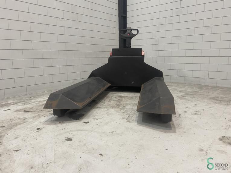 Hubwagen Elektrisch BT LPE240 2008