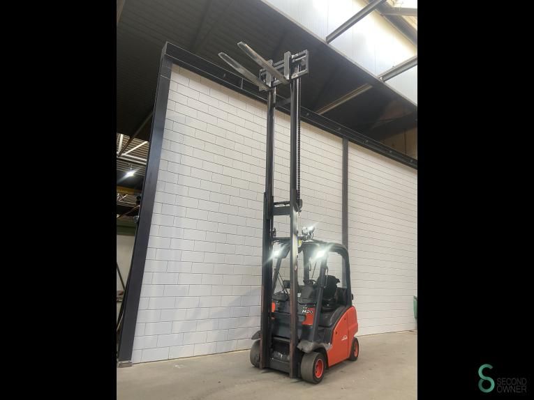 Forklifts LPG Linde H20T 2013