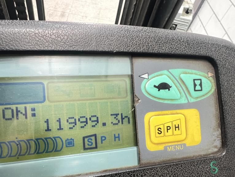 Forklifts Electric Toyota 7 FBMF 35 2006