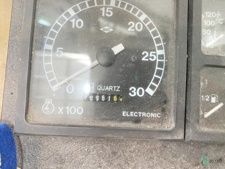 Forklifts Diesel Dan truck 8009-3b