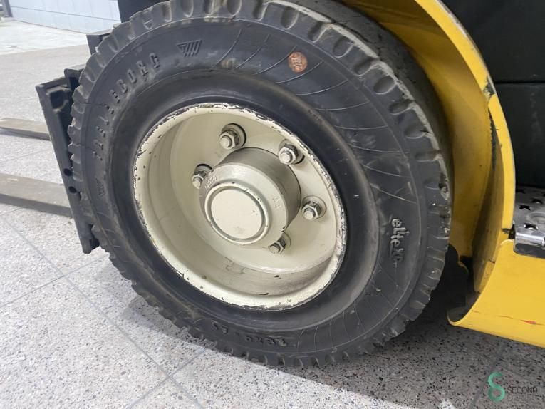 Forklifts LPG Yale GLP 25 VX 2017