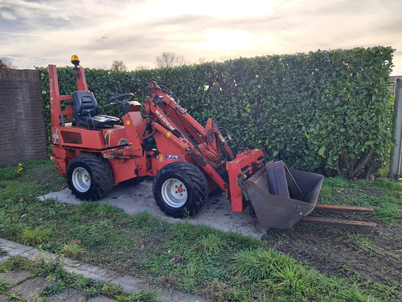 Weidemann 1025 / MARGE / Mini shovel / Loader / Bak en lepels