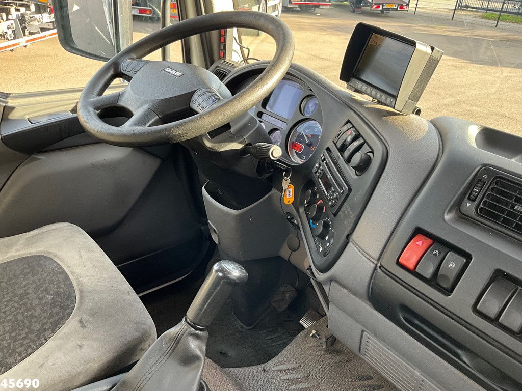 DAF FA 55 LF 220 HMF 10 Tonmeter laadkraan Just 119.287 km!