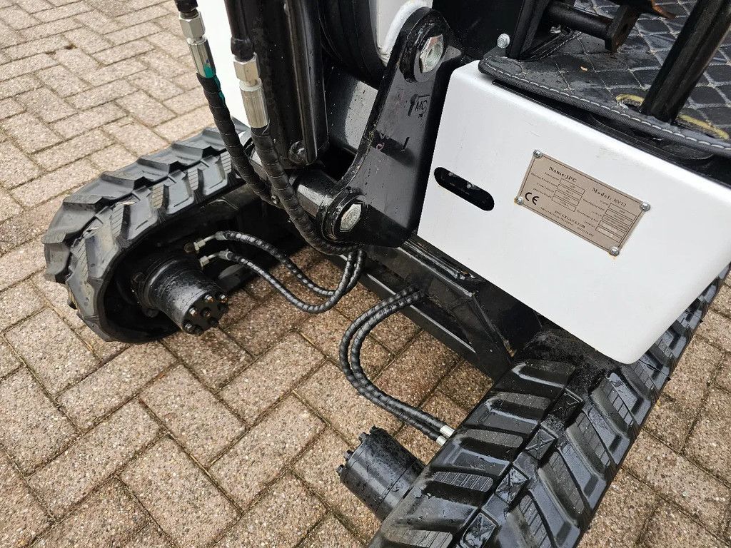 Bobcat Wit jpc minigraver graafmachine diesel