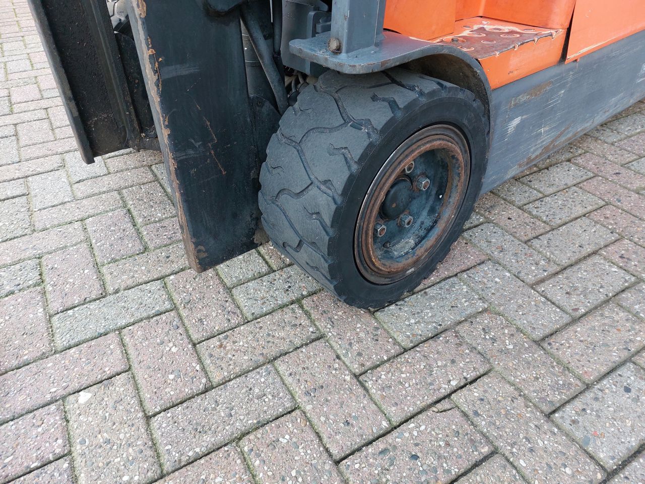 Toyota 7FBE20 triplex sideshift